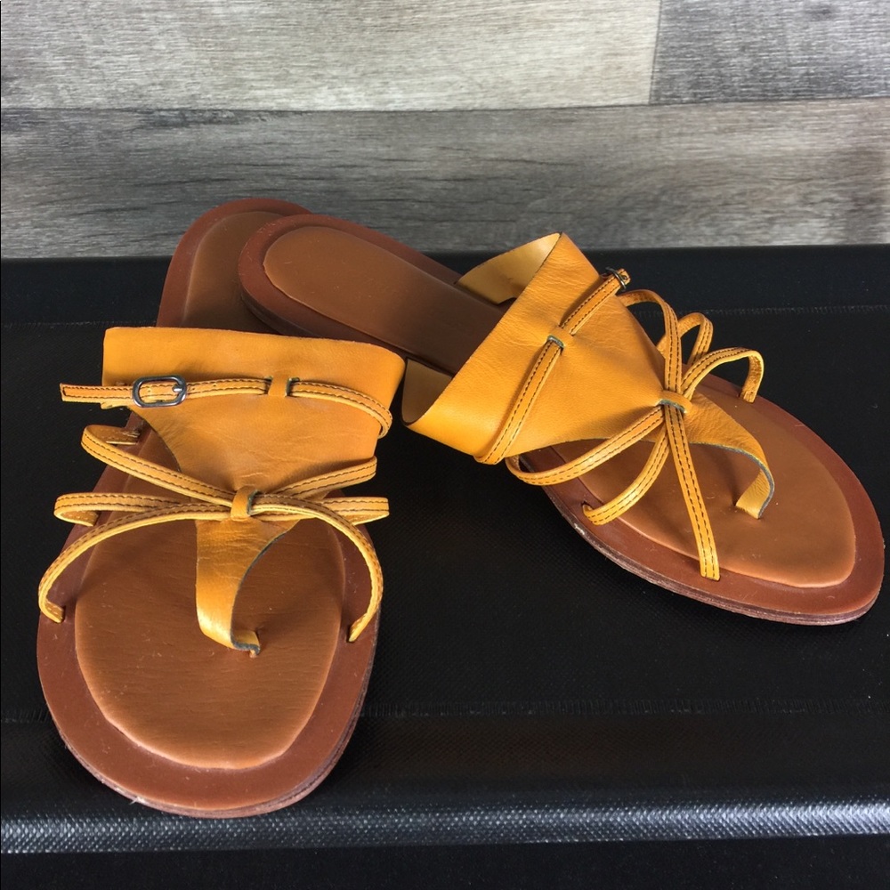 Charles Jourdan sandals